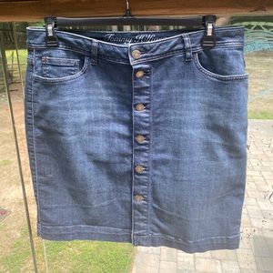 Tommy Hilfiger denim skirt